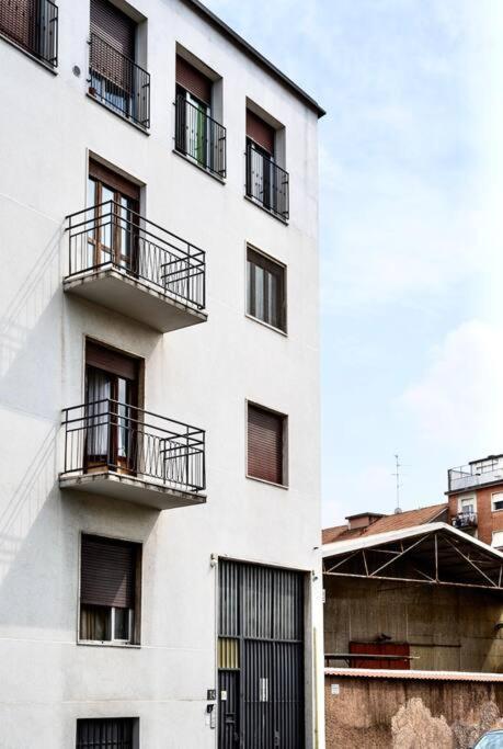 Dynamic Suite In Mailand Exterior foto